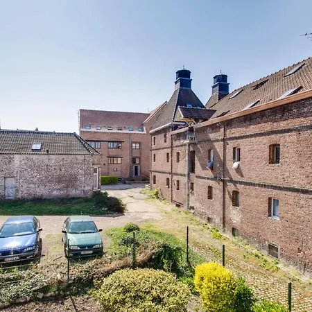 Quiet And Charming Studio At The Heart Of - Welkeys *